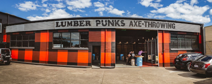 Lumber Punks Axe Throwing Brisbane