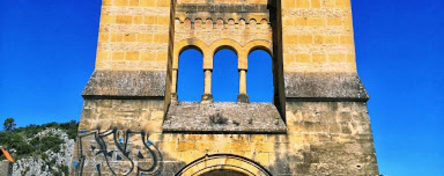 Chapelle Sainte-Madeleine, Pont-Mirabeau