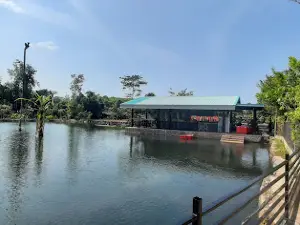 Thaparwa Natural Swimming Pool