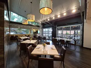 Till Neighborhood Bistro and Bar