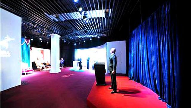 Starlight Celebrity Wax Museum