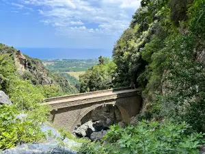 Cascade De L'Ucelluline