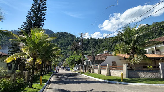 Guaratucaia beach
