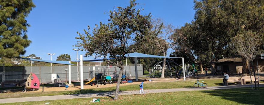 Fox Hills Park