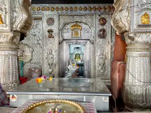 Shri Siddheshwara Swamy Temple