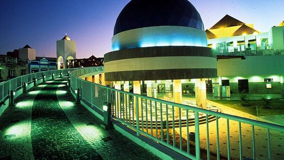 Dragon of the Sea Cultural Center