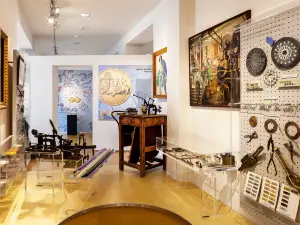 Glass And Jewelry Museum