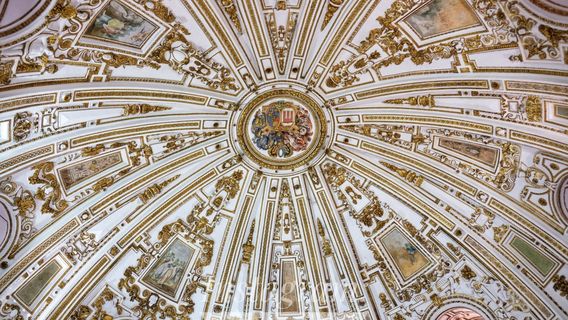 Statni Hrad a Zamek Jindrichuv Hradec