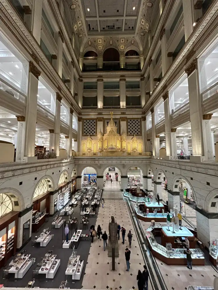 Hotels near The Wanamaker Building