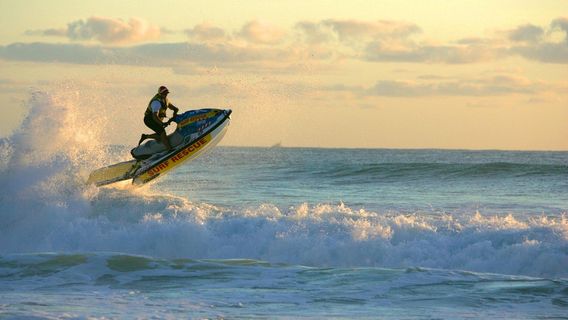 Surfers Paradise Beach