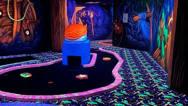 Glow Golf Scheveningen