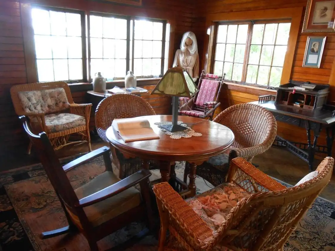 Hotel in zona Monte Cristo Cottage (Boyhood home of playwright Eugene O'Neill)