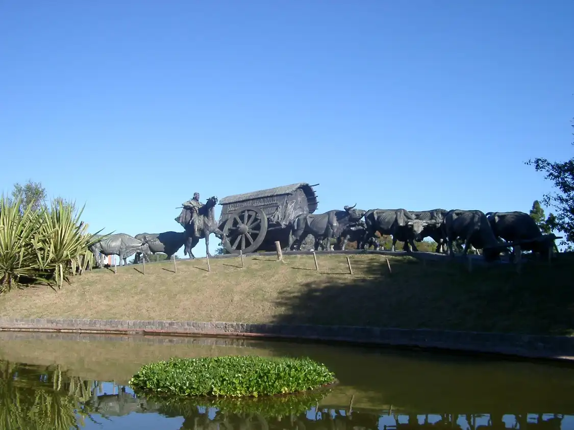 Hotel in zona Monumento a La Diligencia
