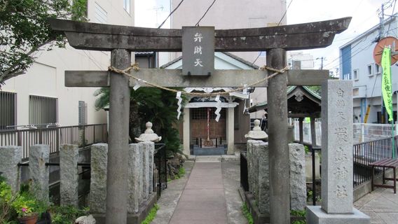 Ikutsushima Shrine