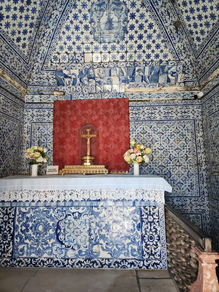 Hotels near Chapel of the Miracle's Memory