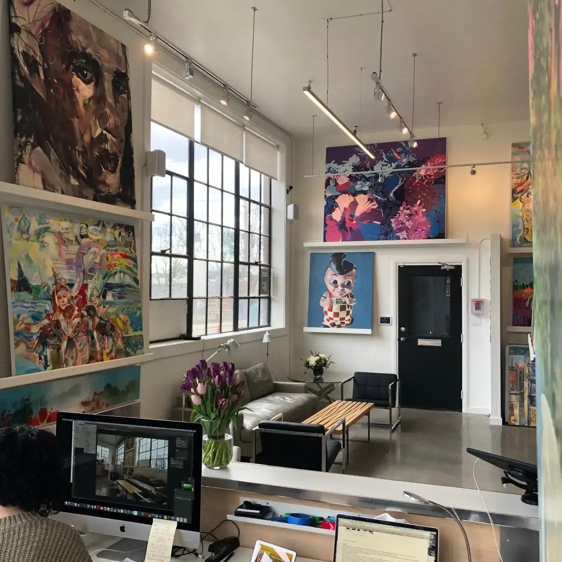 Hotels in der Nähe von Canvas Gallery