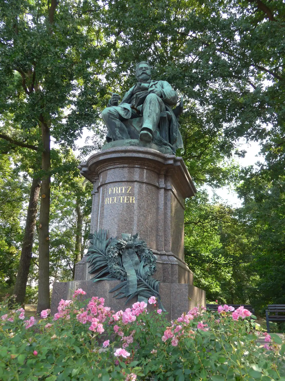 Hotels in der Nähe von Fritz Reuter-Denkmal & Mudder-Schulten-Brunnen