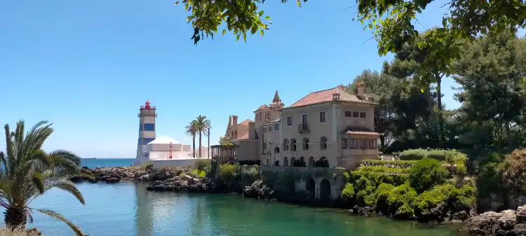 Hotels near Mirador Casa de Santa María