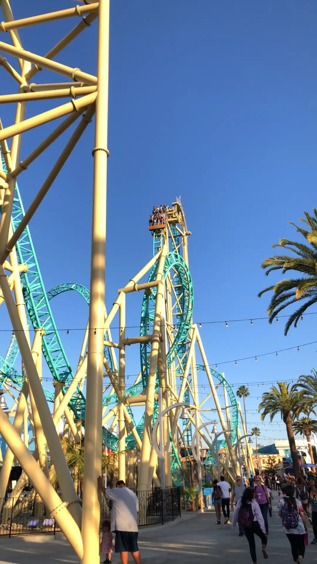 Hotels near HangTime