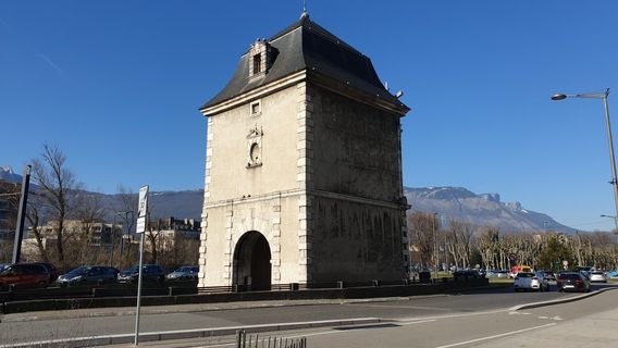 Porte de France