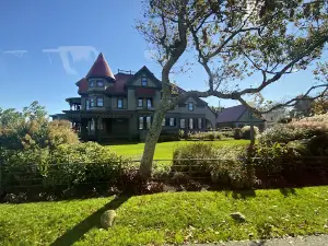 Marthas Vineyard Tours and Transport