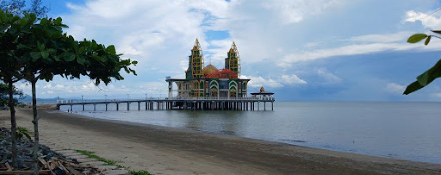 Pantai Siring Pagatan