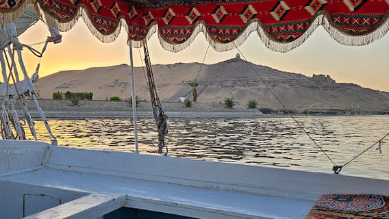 Felucca Tour John Cairo جولة فيلوكا جون كايرو