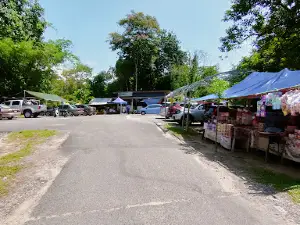 Sungai Kelemin Kampung Talong