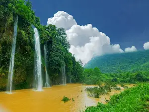 Thác Mưa Rơi