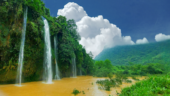 Thác Mưa Rơi