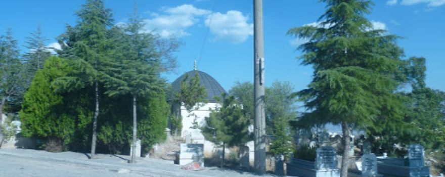 İmam Efendi Türbesi