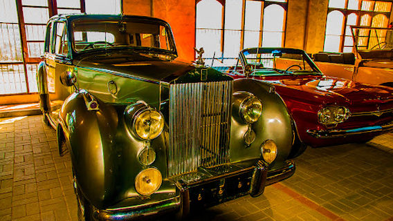 Classic Cars Museum