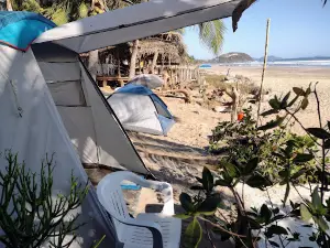 Camping Nomads Troncones