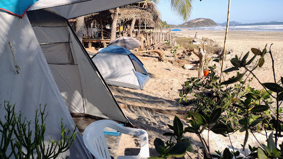 Camping Nomads Troncones