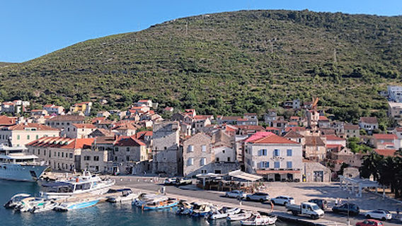Ionios Tourist agency