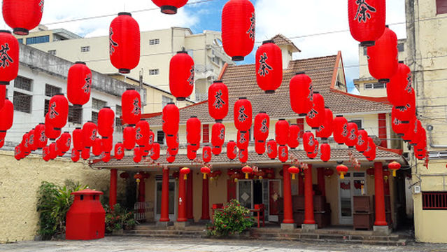 Heen Foh Lee Kwon Pagoda