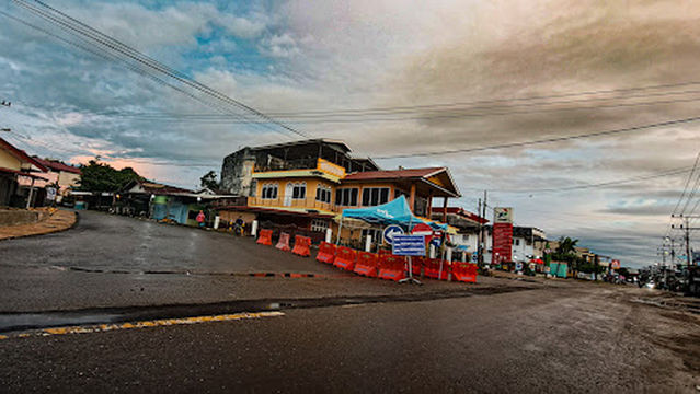 เกาะเนียส์