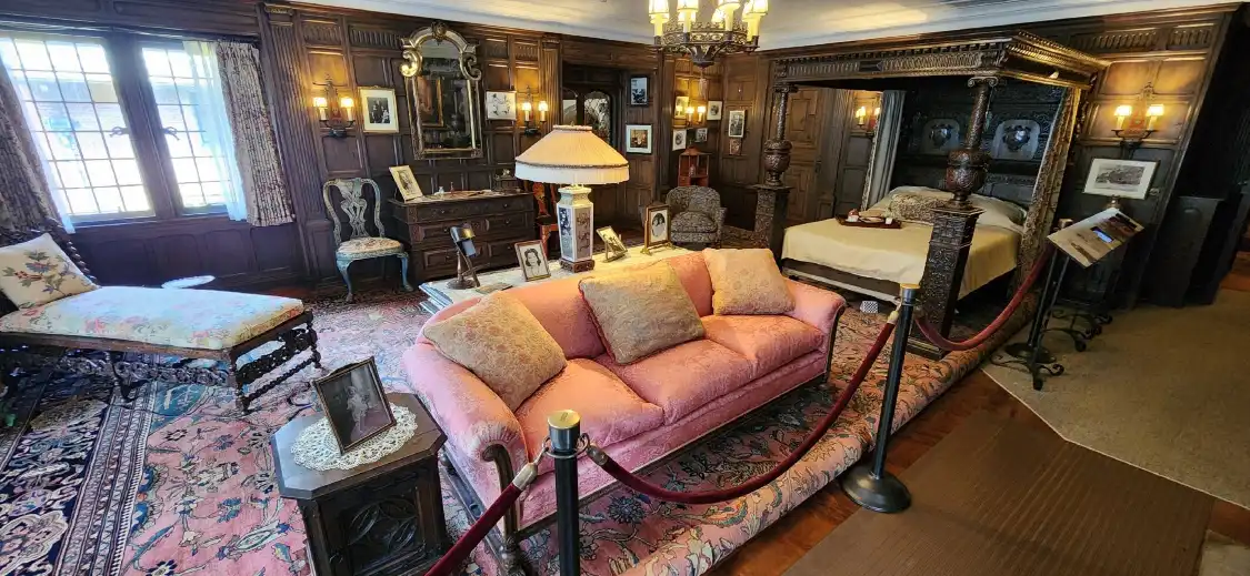 Hotels near Stan Hywet Hall & Gardens