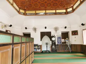 Krue-Se Mosque