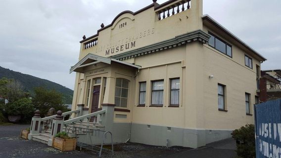 History House Pop-Up Museum