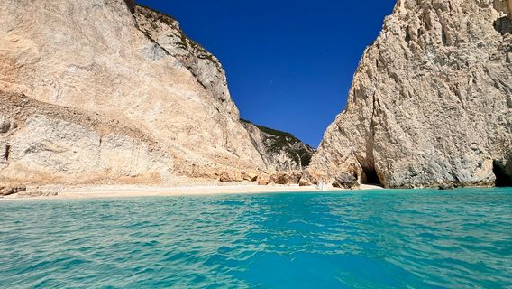 Traventure in Greece