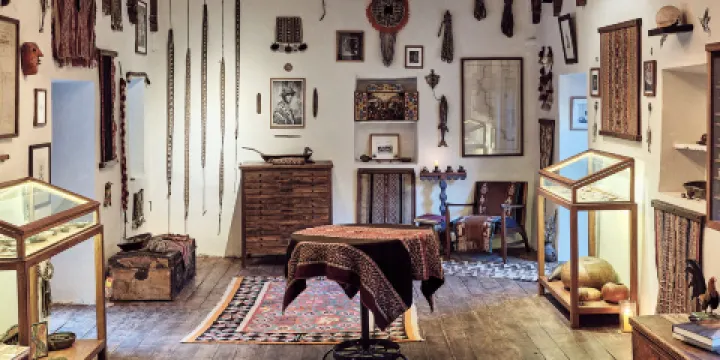 ALQA - Gallery of Andean Expressions