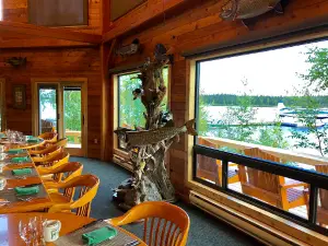 Wollaston Lake Lodge
