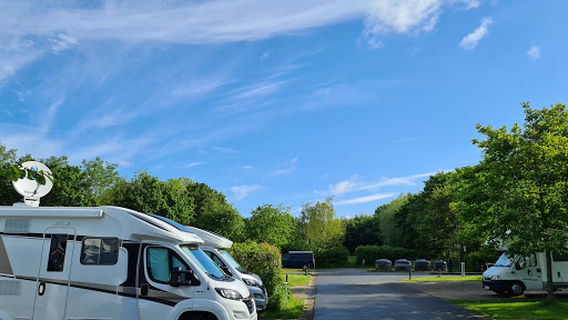 Camping Youth Stadium