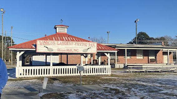 World's Largest Frying Pan