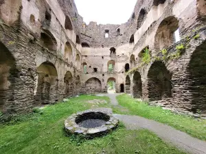 Ruine Balduinseck