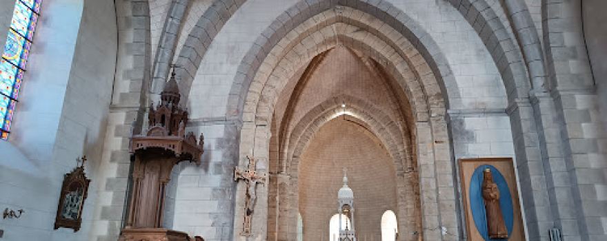 Église Saint-Cyr-et-Sainte-Julitte de Bouère