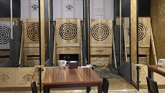 Valhalla Canarias - Centro de Lanzamiento de hachas - Tiro con Hacha