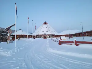 Árran Lule Sámi Center (Julevsáme guovdásj)
