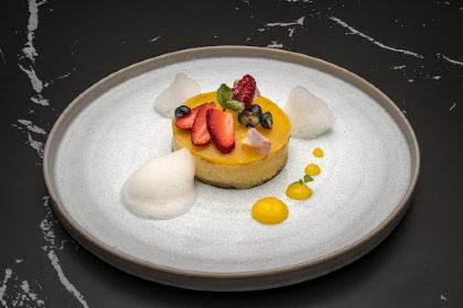 Oben Restaurant & Skybar